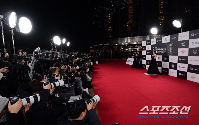  Blue Dragon Film Award Shining Actor Park Joo-hyun