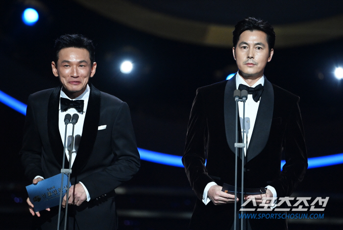  Hwang Jung-min - Jung Woo-sung 'Spring of Seoul'