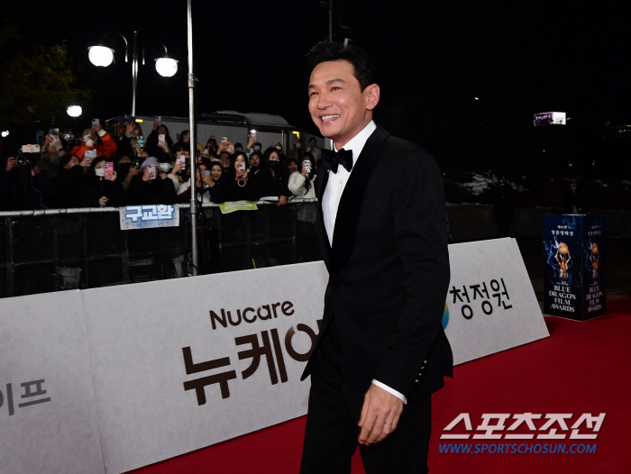  Hwang Jungmin, happy smile