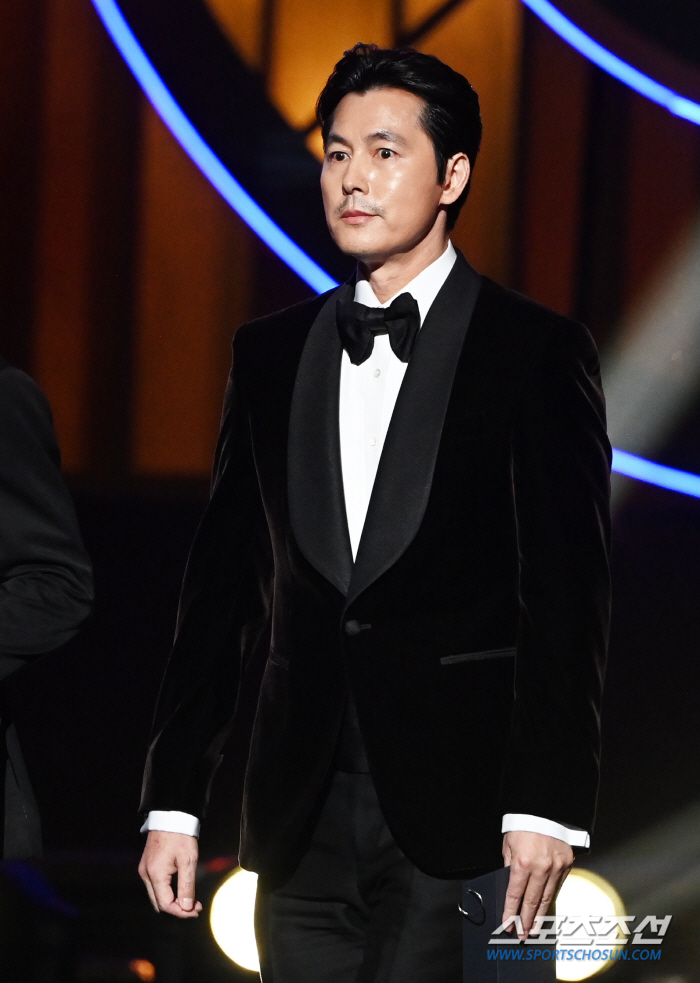  Jung Woo-sung 'Attend the Blue Dragon Film Awards'