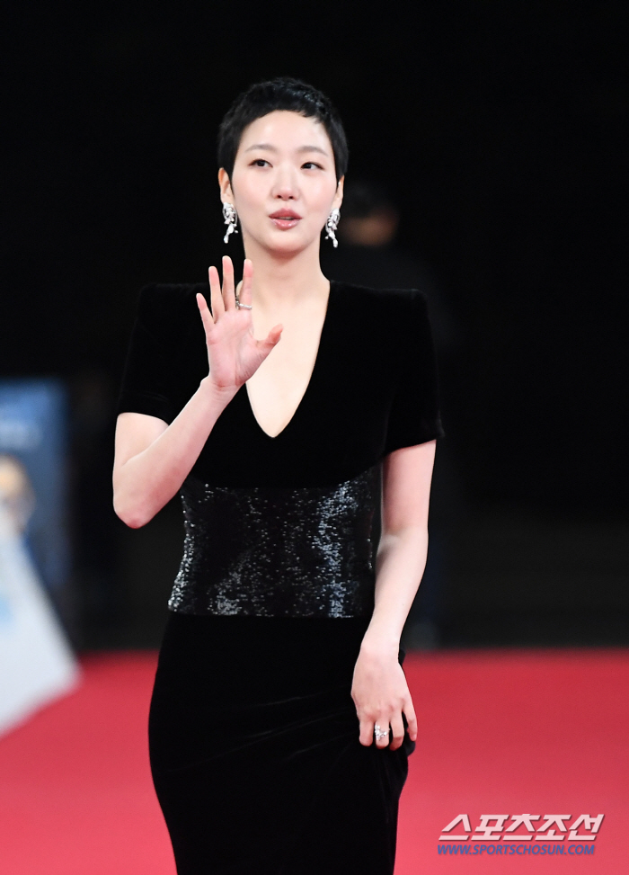  Kim Goeun, elegant beauty