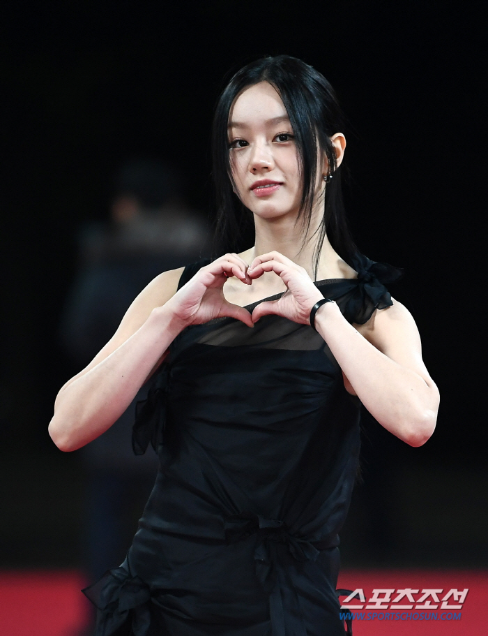  Lee Hyeri 'Heart'