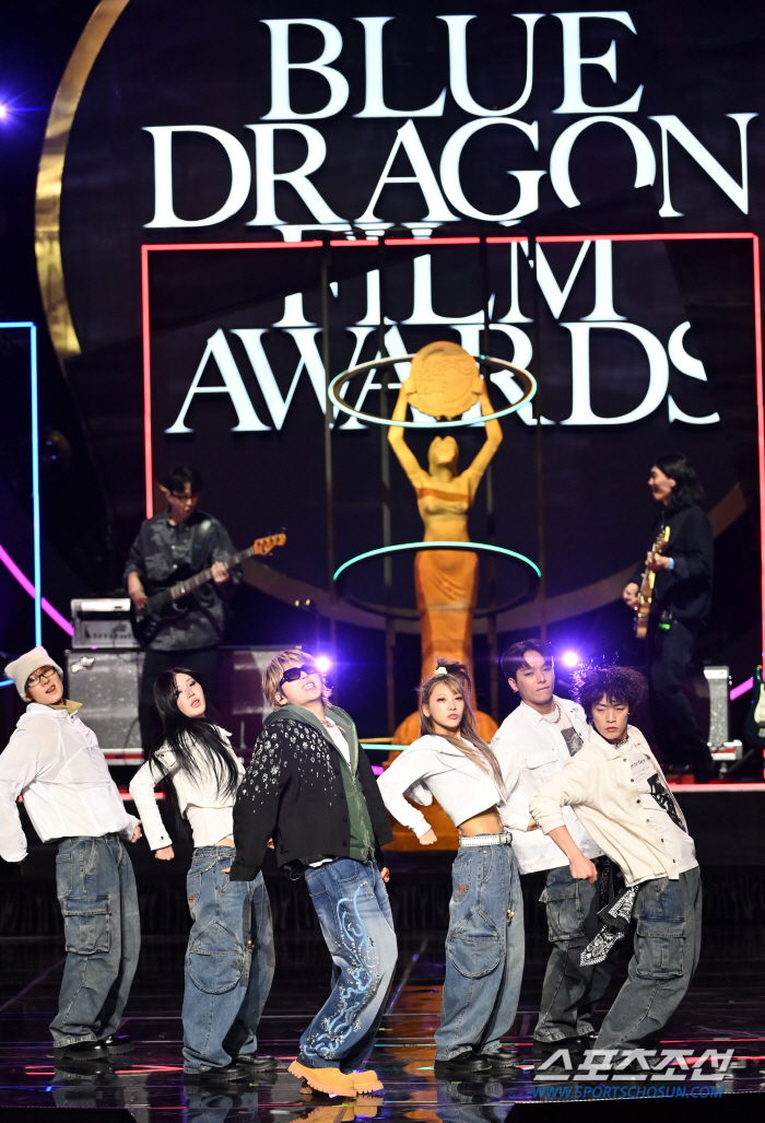  Zico Revisited Blue Dragon Film Awards in 2 years