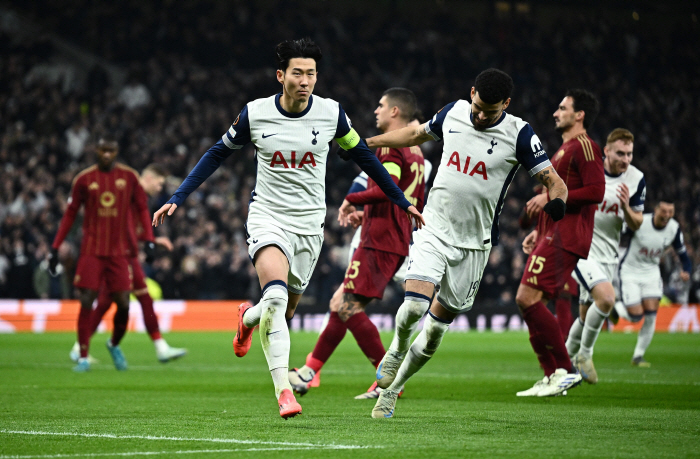 'Son Heung-min's 4th goal' Tottenham 2-1 AS Roma ends in the first half