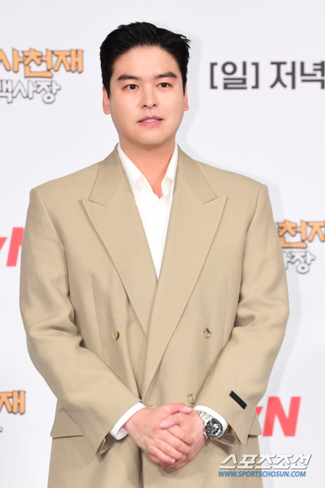 Lee Jang-woo, ♥ The Real Reason for Postponing Marriage of Cho Hye-w ...