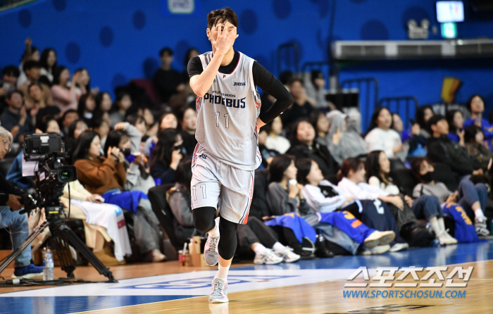 'Lee Woo-seok 17 points and 7 rebounds' Hyundai Mobis wins 87 to 71 away games against Samsung