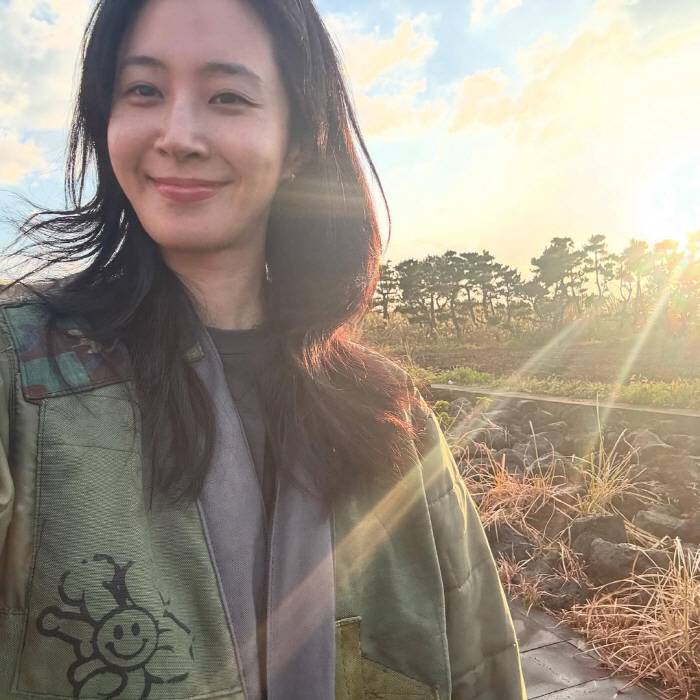 Girls' Generation's Yuri, there's no separate '2nd Lee Hyo-ri' in Jeju 'No Makeup's daily life