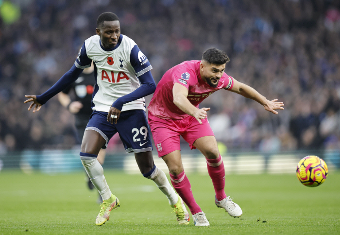 'I don't wear the LGBTQ armband'You don't know the EPL claim, but you refuse to wear the rainbow armband