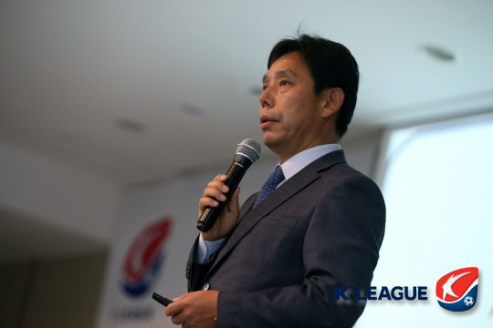  Shin Mun-seon announces his candidacy for the election of the 55th president of the Korea Football Association, Chung Mong-gyu and Heo Jung-moo 'Three-way War' Race