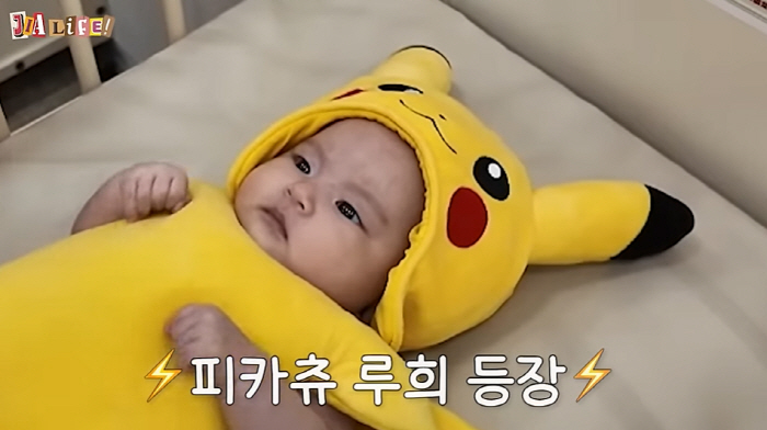 'Daddy, stop it!'...'Ayane ♥'' Lee Jihoon's 5-month-old daughter is also flustered 'Infinite Po Po Po' 