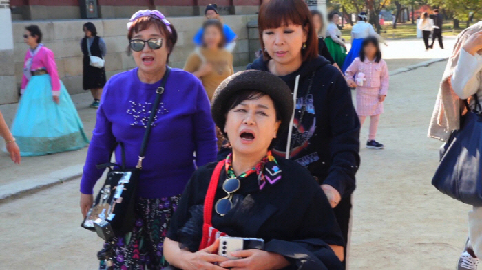 'Fight against rare diseases' Park Won-sook eventually collapsed..Whil ...