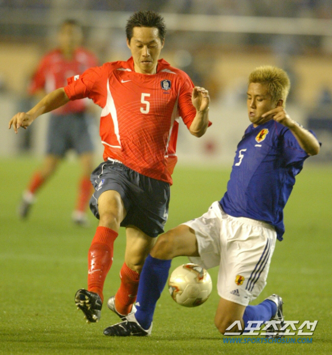  'Has he been running all this time?' No. 1 entry into Japan's EPL  Park Joo-young retired from active duty at the age of 45