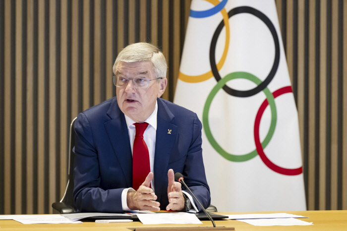 IOC Executive Committee '70 years ↑ extension of term' list of candidates, Lee Ki-heung was not a member of IOC 