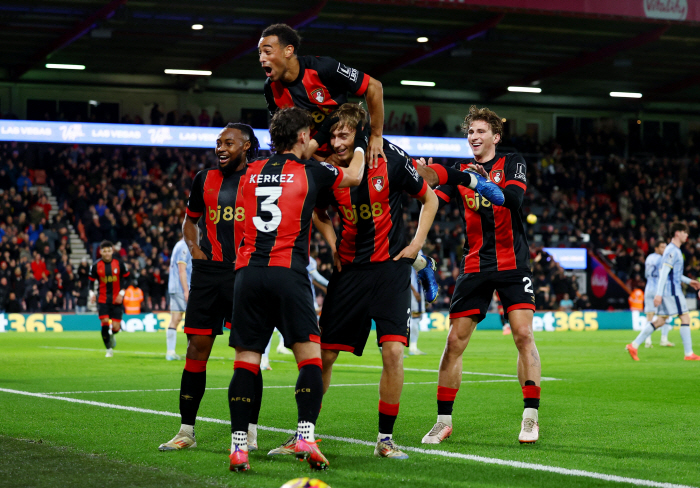  Talented Tottenham lost 0-1 away to Bournemouth. Son Heung-min cancels the goal offside after playing as a substitute! Fall to 10th place