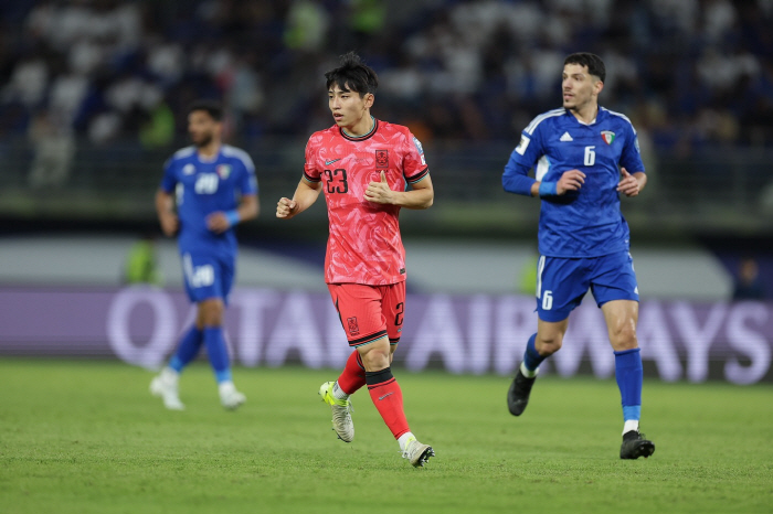 'He's the greatest prospect of all time in Korea!' After Lee Hyun-joo and Hong Myung-bo-ho were selected, they showed great performance → 3rd goal in the league exploded...Hanover came from behind to win 3-2