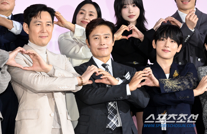  Lee Jungjae, Lee Byungheon, Lee Si-wan, please love Squid Game Season 2