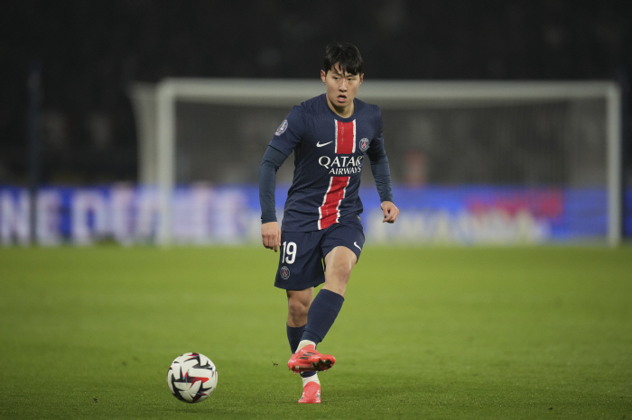 Lee Kang-in is on the verge of elimination from the Champions League, special name 'Save PSG'Salzburg away 'live'