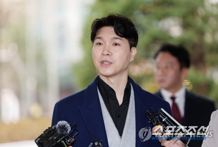  Park Soo-hong's brother-in-law is sentenced to defamation charges D-day prosecutors are sentenced to 10 months in prison for 'no reflection.'