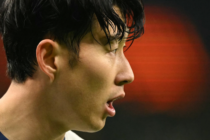 Son Heung-min goes to Galatasaray 'Is it going to be a key to escaping 'No' Tottenham 'Overwhelming'