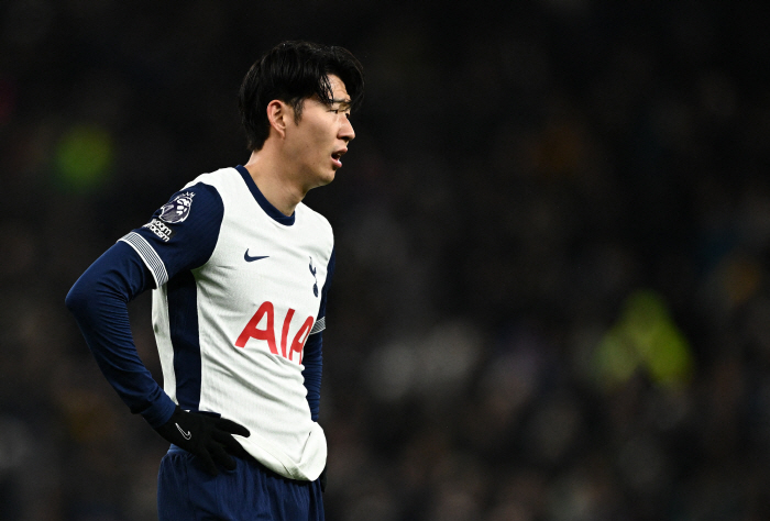 SON's unexpected decision! Let's give up all of 'the transfers of the century'...Son Heung-min (33, Manchester United) is not here! Only Tottenham in his heart → Freeze weekly wages  are likely to sign up to a three-year contract