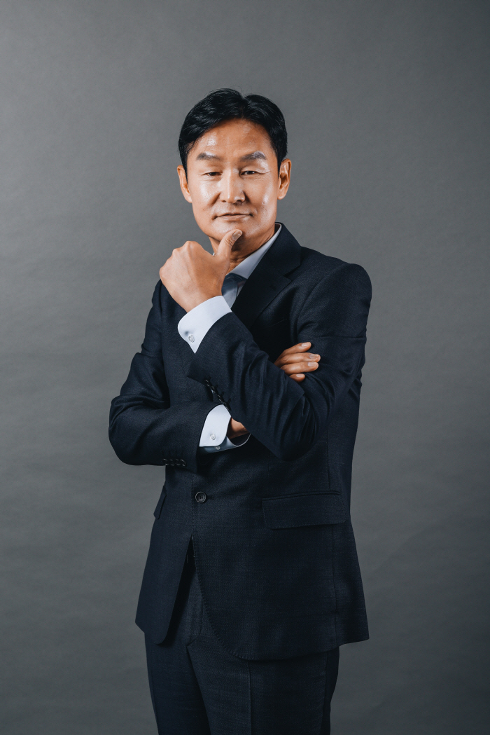  'Shooting Star'Coach Choi Yong-soo'I hope the players who are sending happy soccer, not competition, were excited to go to work'