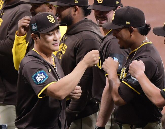 Do you expect Kang Jung-ho's power from Pittsburgh and Kim Ha-sung? → Kim Ha-sung, you can find many opportunities in the Pirates infield