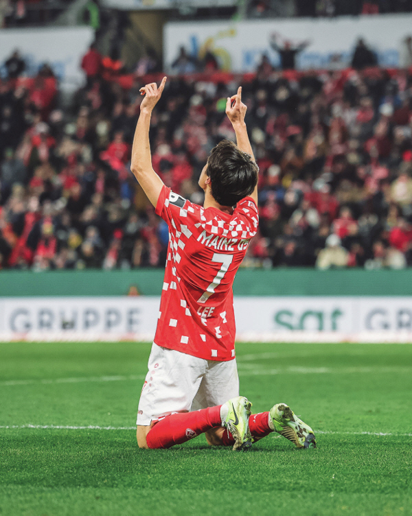  Kim Min-jae's wall-crashing Munich hero Lee Jae-sung's all-time performance for a reason...It evolves even at the age of 32