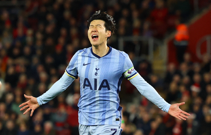  Son Heung-min 1 goal, 2 assists Tottenham, 5-0 away from Southampton! Madison, two goals