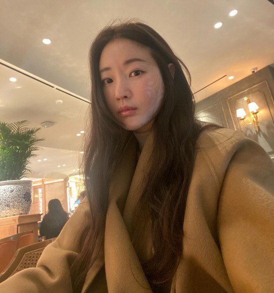  Are you 46 years old? Kim Sa-rang's beauty while shining even in super close-up selfies