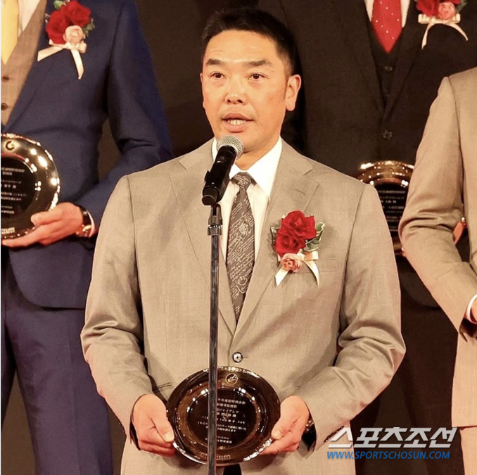 Unexpected...Unexpected...Unexpected, Winning Giant rose, National Catcher also went to Yomiuri and joined 197-win pitcher with a special investment of 44.8 billion won (Min Chang-ki's Japanese baseball)