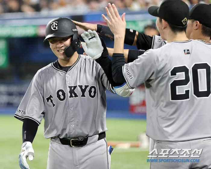 Unexpected...Unexpected...Unexpected, Winning Giant rose, National Catcher also went to Yomiuri and joined 197-win pitcher with a special investment of 44.8 billion won (Min Chang-ki's Japanese baseball)