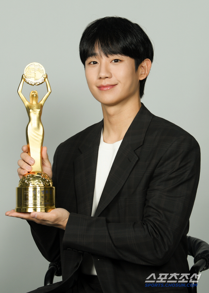 Jung Haein Reflects on Blue Dragon Film Awards Win and ‘Veteran 2’ Success in Interview