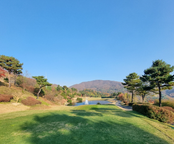 Betting on Samhan Saon's luck? Golf in the cold season offers a cheap coffee fish cake soup 