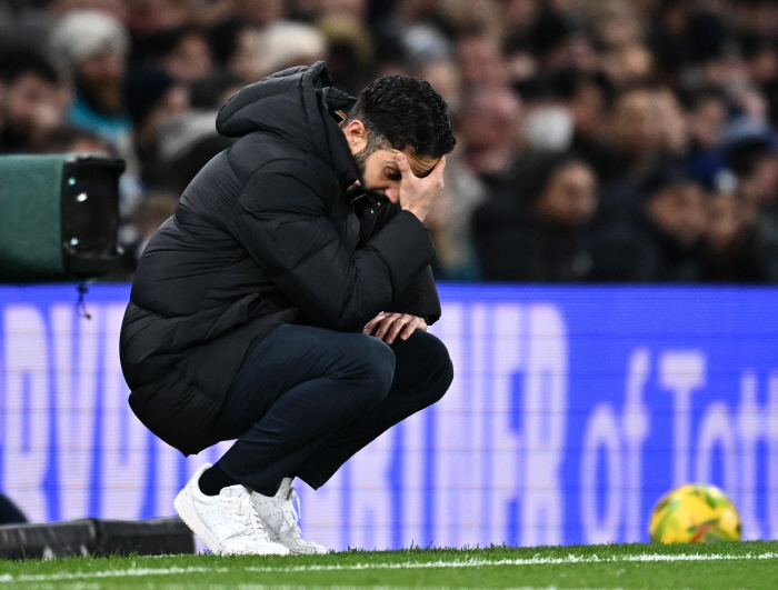 Cowardly X abusive language to Son Heung-min, and even violent play by Captain...Manchester United lost the game, lost the manners