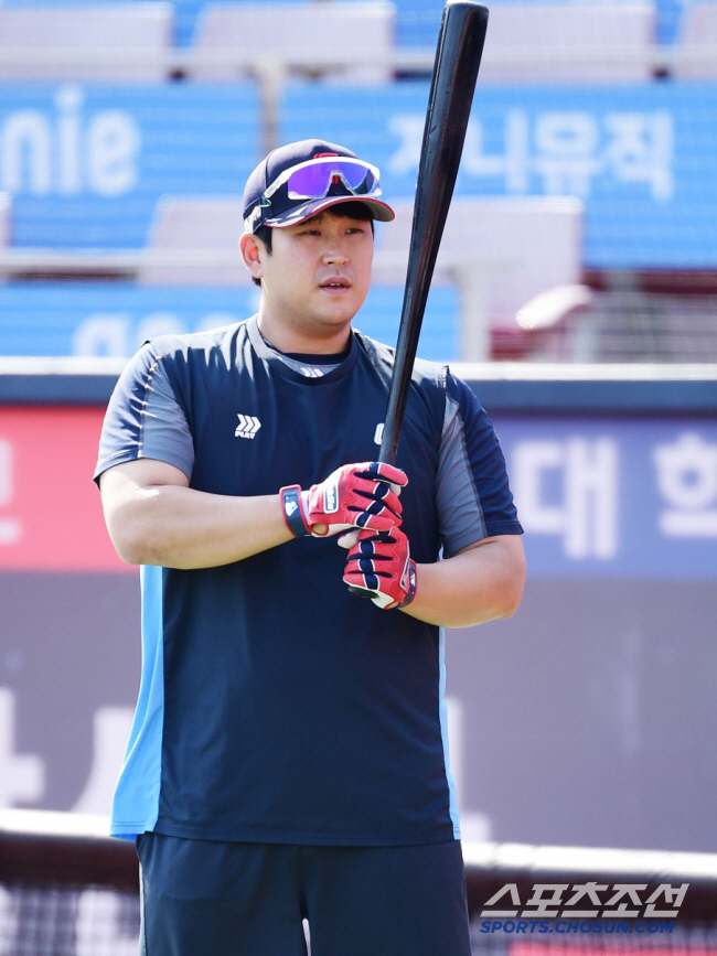 Lotte avoided luxury tax by a difference of 276 million won...Rehabilitation → 8 billion catchers who lost a lot, should be different next year 