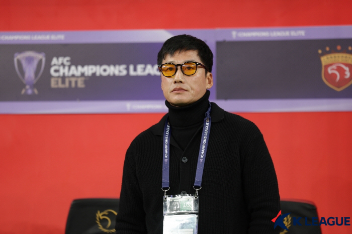 Jeonbuk? Japan? Director Lee Jung-hyo, a hot guy who chose loyalty, will lead Gwangju in 2025