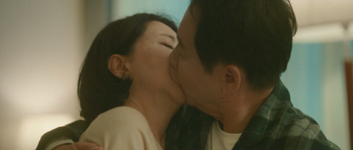 Song Ok-sook ♥ Park Sang-won, the deep kiss scene of 'Adult'.. 'The Best Scene' directed by Choi Byung-gil (when the silver bell rings)