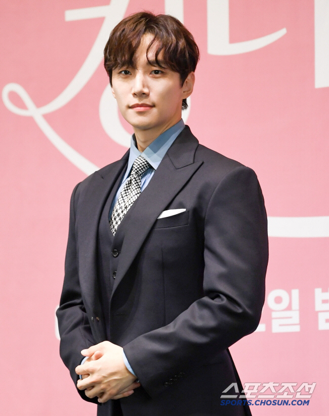 Lee Junho Donates 100 Million Won to Support Vulnerable Youth