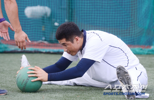 The right baseball philosophy planted in robot outfielders and dream trees during their time as active players → In 3 years, the catch ball is in full bloom with the victory