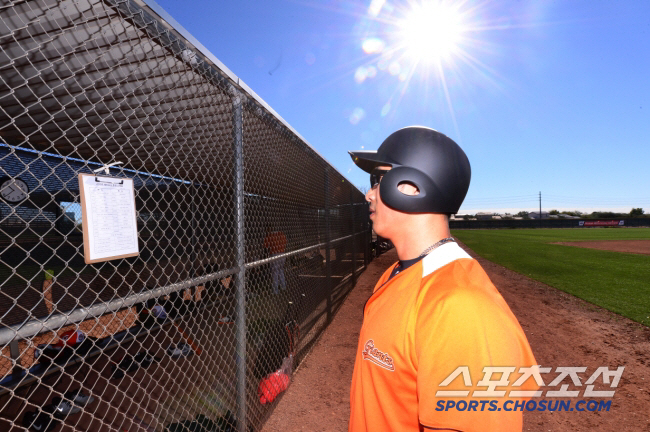 The right baseball philosophy planted in robot outfielders and dream trees during their time as active players → In 3 years, the catch ball is in full bloom with the victory