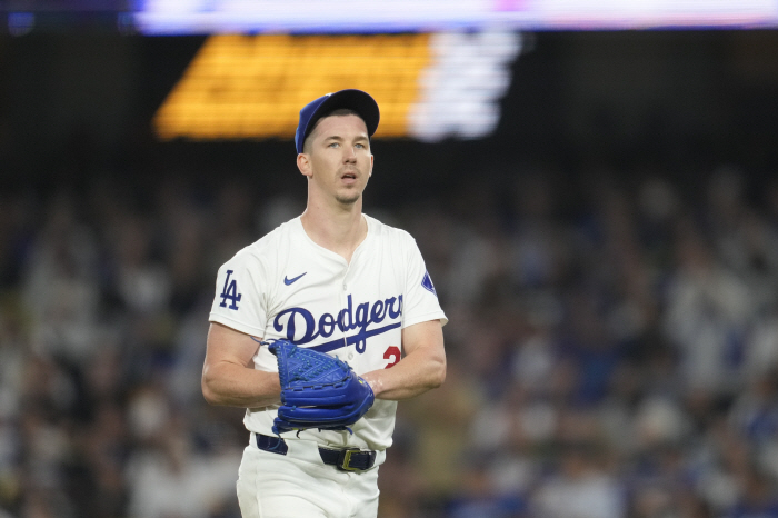 World Series 1W1S hero Tu Buehler broke up with his former team Dodgers. 12.05 million settlement with Boston for one year