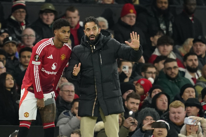 Family Time Amorim Hurt, My Way Rashford Christmas Party...Manchester United fans say 'GOAT, I love you.'