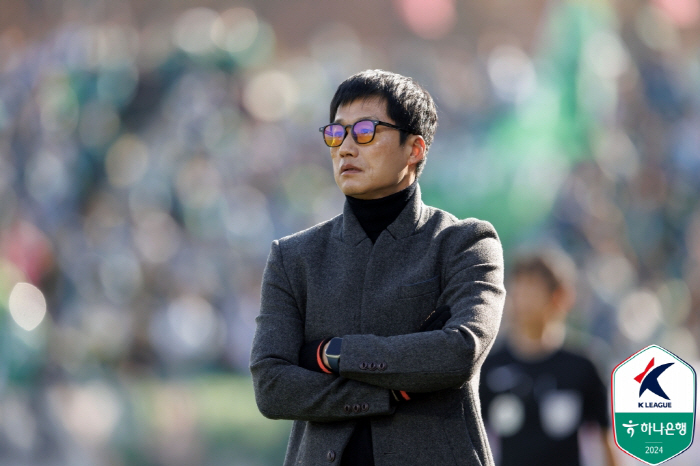  Lee Jung-hyo circled and remained, Gus Foyet's surprise trip to Jeonbuk ended with the all-time K-League manager