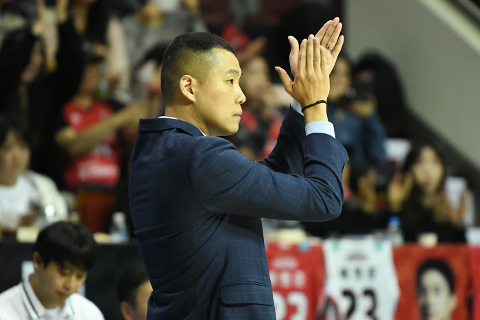  Coach Chang-jin Choi Jun-yong should not play for four consecutive losses…vs. Coach Choi Seung-tae ordering the most basic things in basketball