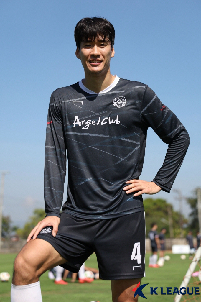  Trusted defender Ko Myung-seok joins Man City Buriram in Thailand...First time going overseas  Team Korea with Kim Minhyuk