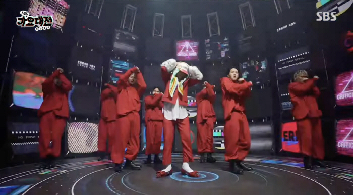 GD Tops ‘My Santa Claus’ Vote and Delivers Legendary Stage at 2024 SBS Gayo Daejeon