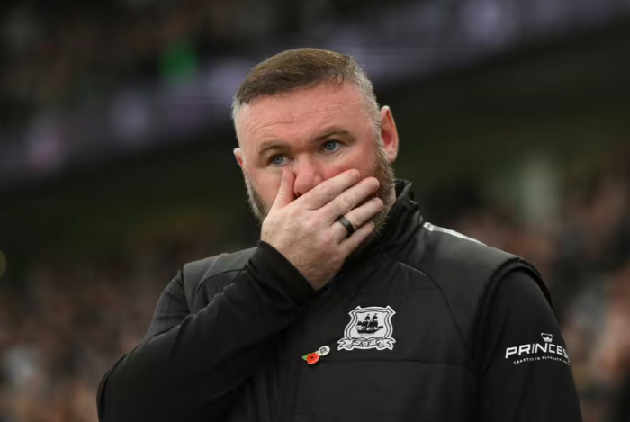 Failing Wayne Rooney resigns immediately and drops 49 runs in 22 games to the last place → Third division relegation direct train I refuse to be the right person