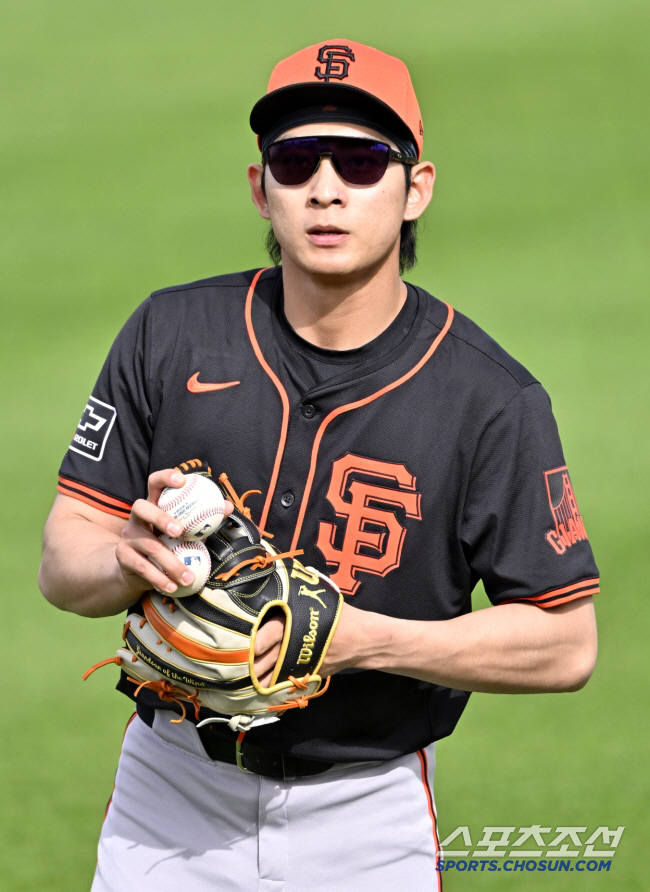 Lee Jung-hoo is the batting king. → 2024 is considered the worst expectation.. Some of my predictions are completely wrong. MLB.com Reporter's confession