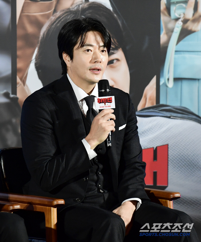 Why does HIT MAN 2 KWON SANGWOO constantly manage and work out? To pull off the comic action