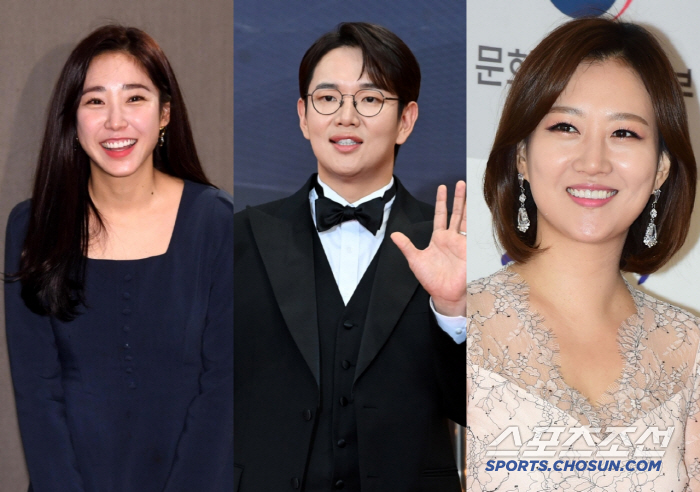  Incredibly, 179 people were killed in the Muan Air accident, and entertainment industry such as Jang Yoon-jung, Choi Hee, and Jang Sung-kyu also carried out a memorial relay